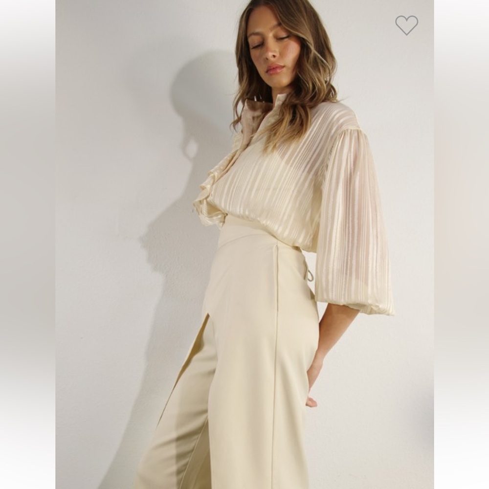 #226 “ RUFFLE BLOUSE” - Picture 6 of 14